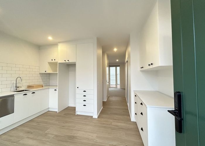  at 2/157 Chester Street East, City Centre, Christchurch City, Canterbury