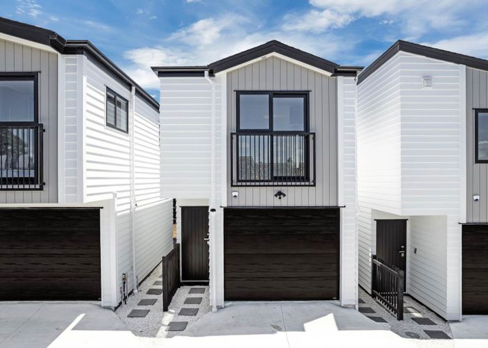  at 73 A, B, C Thompson Terrace, Manurewa, Manukau City, Auckland