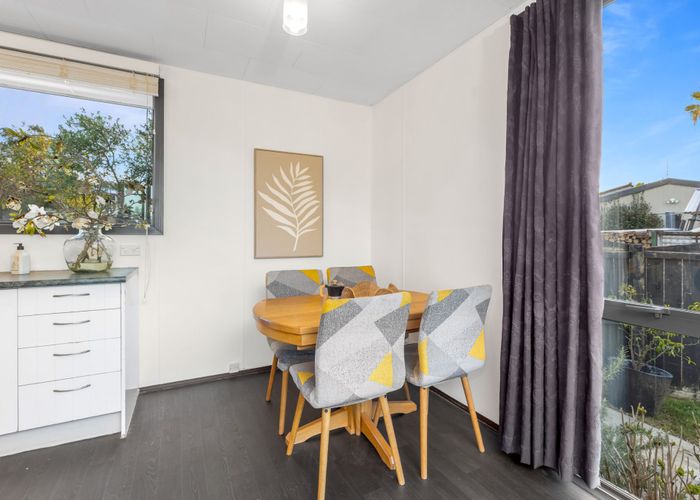  at 1/8 Marinich Drive, Ranui, Waitakere City, Auckland