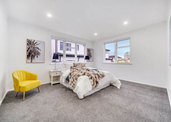  at 1/82 Swaffield Road, Papatoetoe, Manukau City, Auckland