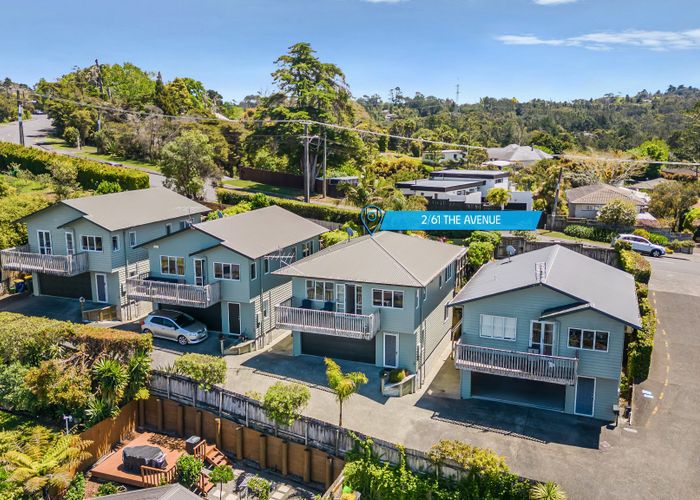  at 2/61 The Avenue, Albany, North Shore City, Auckland