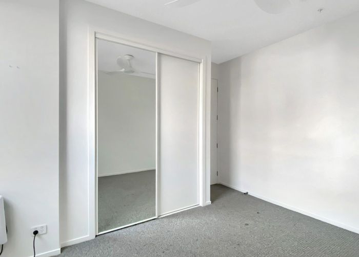  at 107/2 Finch Street, Morningside, Auckland City, Auckland