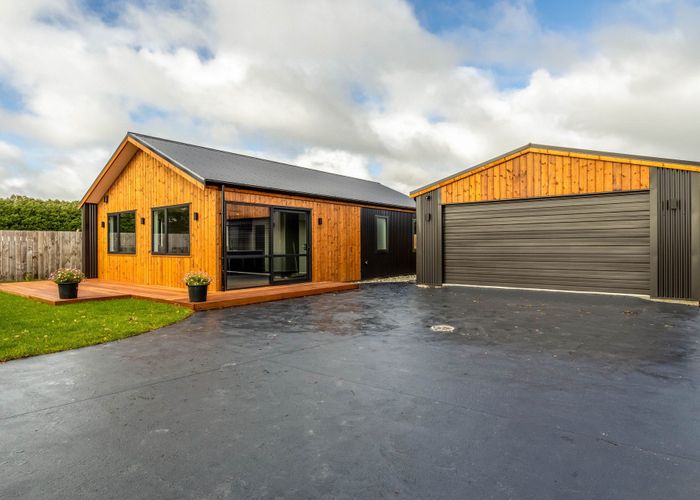  at 120 Severn Street, Clifton, Invercargill