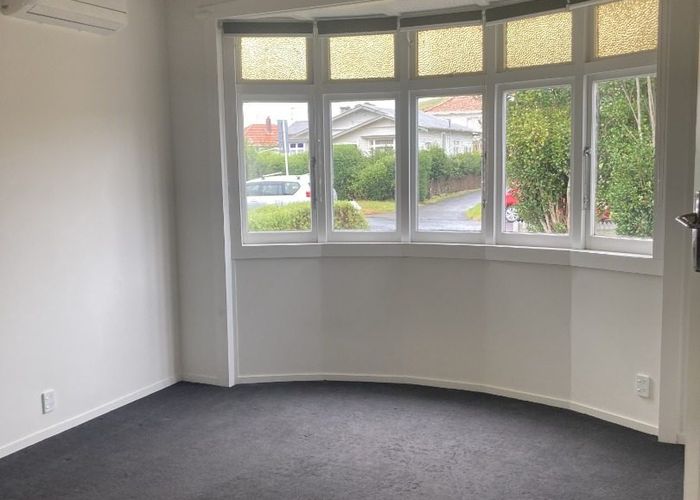  at 22 Somerset Road, Mount Roskill, Auckland City, Auckland