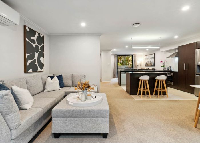  at 60/182 Flat Bush School Road, Flat Bush, Manukau City, Auckland