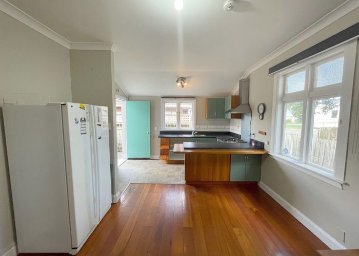  at 42 Park Road, Miramar, Wellington, Wellington