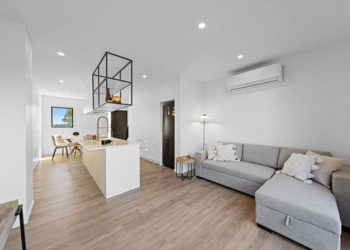  at 73 Freeland Avenue, Mount Roskill, Auckland City, Auckland