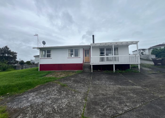  at 76 Priestley Drive, Bucklands Beach, Manukau City, Auckland