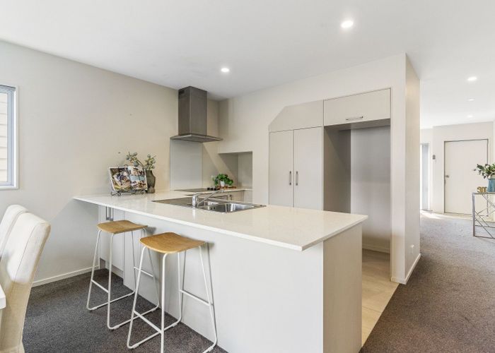  at 35 Divide Loop, Takanini, Auckland