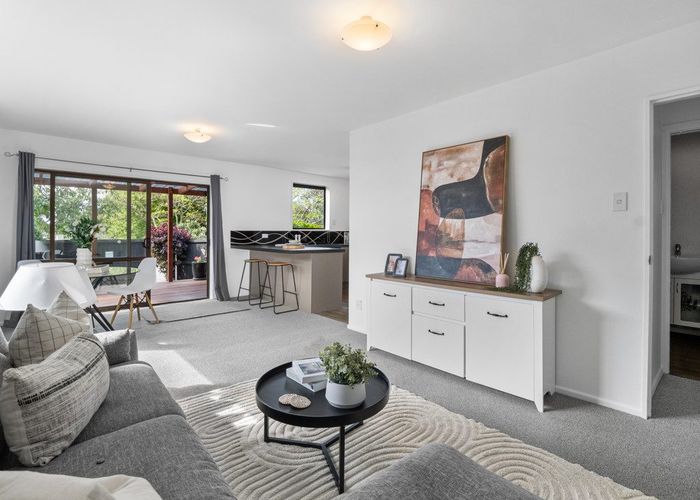  at 1/5 Clonbracken Lane, Heathcote, Christchurch City, Canterbury