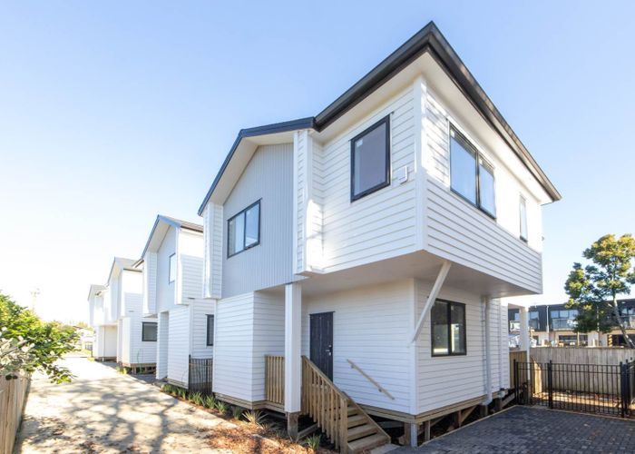  at Lot 5/29 Harrington Road, Henderson, Waitakere City, Auckland