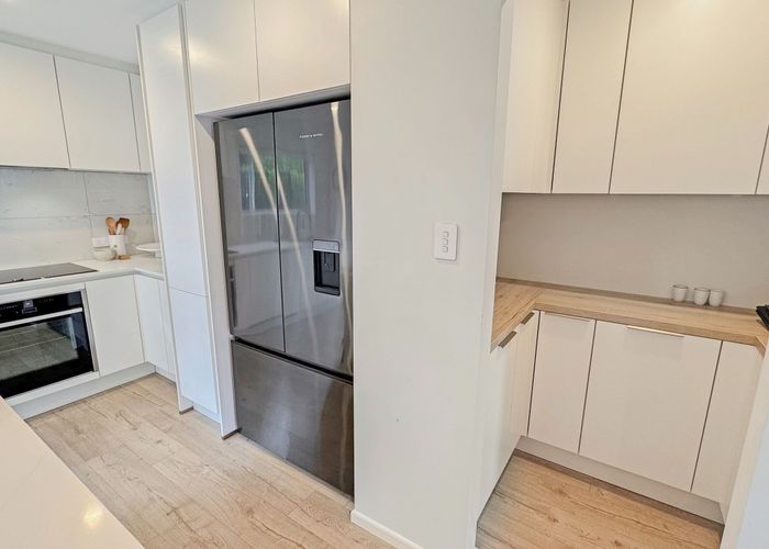  at 120 Springfield Rd, St. Albans, Christchurch City, Canterbury