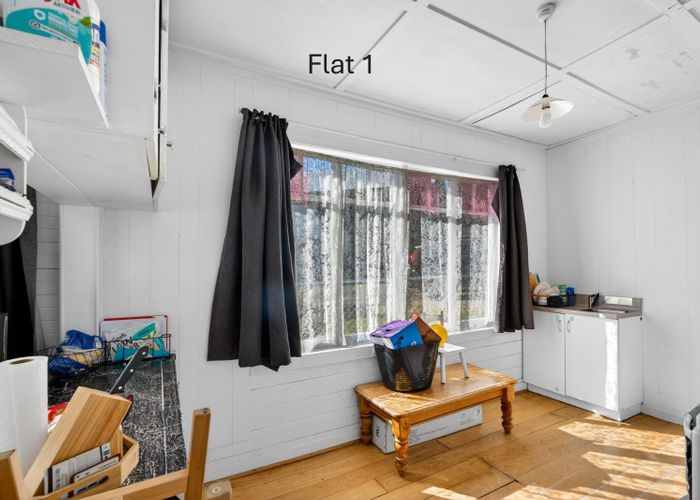  at 80 Shakespeare Road, Bluff Hill, Napier, Hawke's Bay