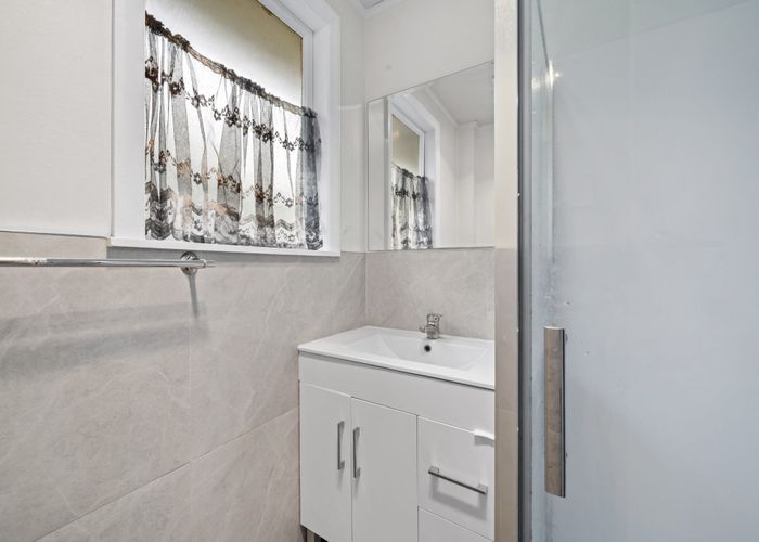  at 54 Windrush Close, Mangere, Manukau City, Auckland