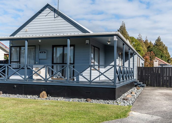  at 25 Kentucky Crescent, Nawton, Hamilton