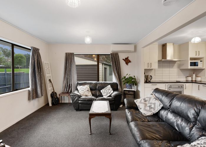 at 26 Frobisher Way, Clendon Park, Auckland
