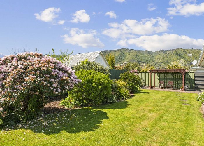  at 50B Rewarewa Crescent, Waikanae, Waikanae