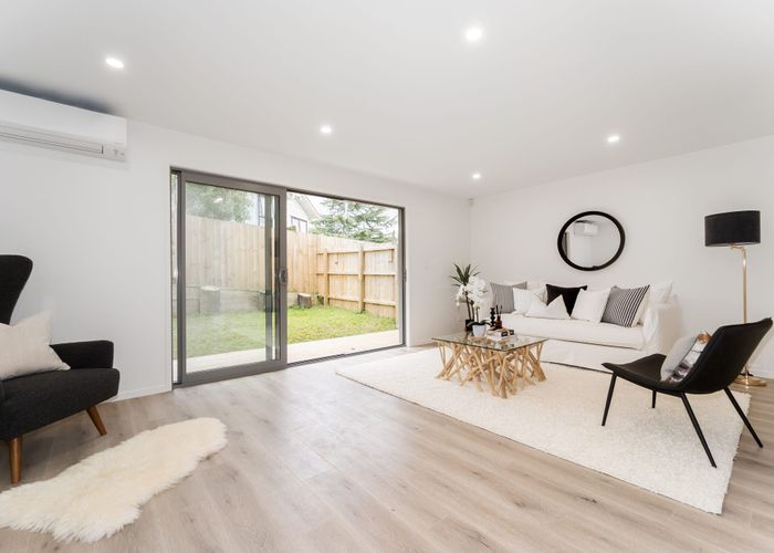  at 6B Buisson Glade, West Harbour, Auckland