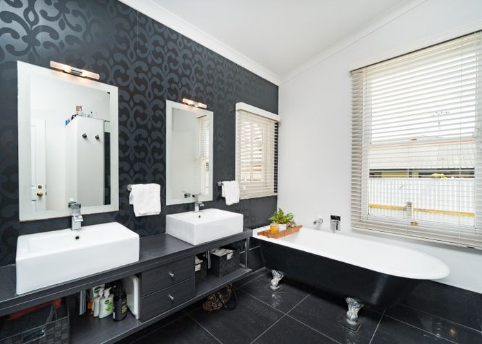  at 17 King Street, Feilding, Manawatu, Manawatu / Whanganui