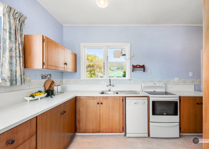  at 4 Rata Street, Naenae, Lower Hutt