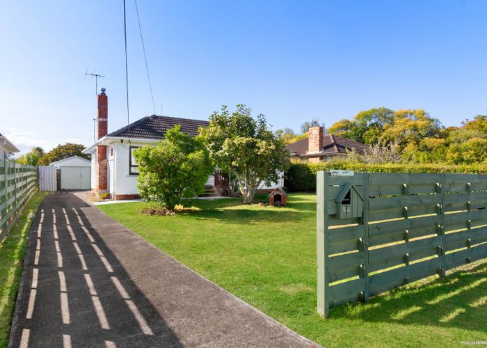  at 52 Matipo Road, Te Atatu Peninsula, Auckland