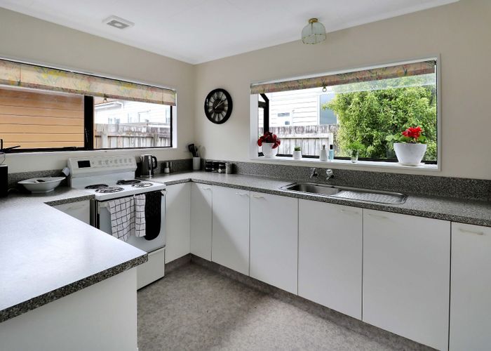  at 2/30 Rata Street, Naenae, Lower Hutt, Wellington