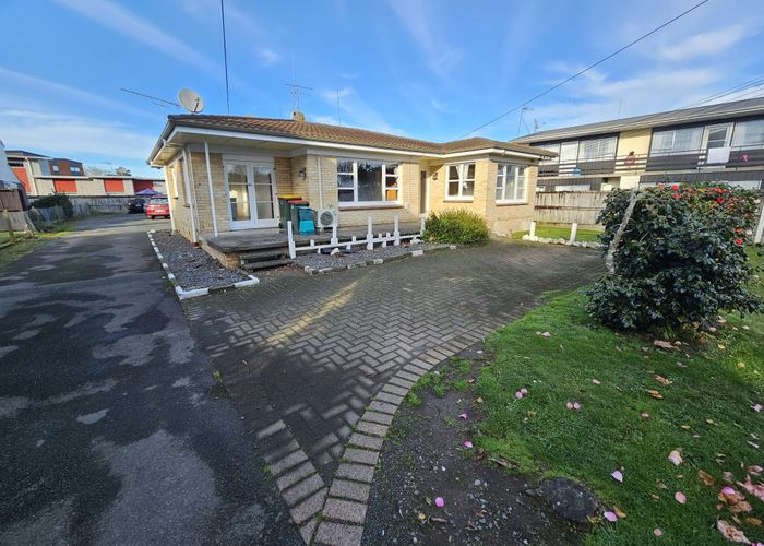  at 228 Old Farm Road, Hamilton East, Hamilton, Waikato