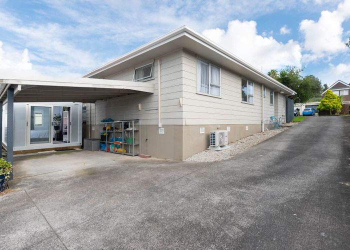  at 1/20 Lambrown Drive, Totara Vale, North Shore City, Auckland