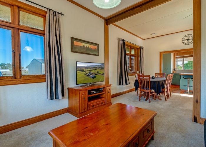  at 799 Makerua Road, Tokomaru, Palmerston North