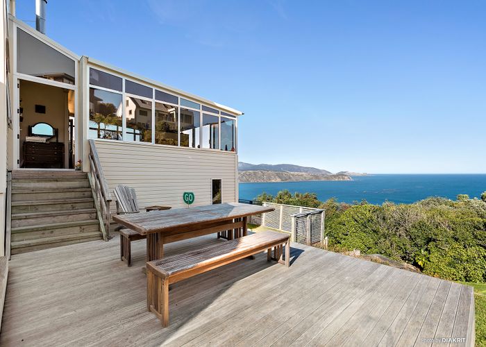  at 18 Signallers Grove, Strathmore Park, Wellington