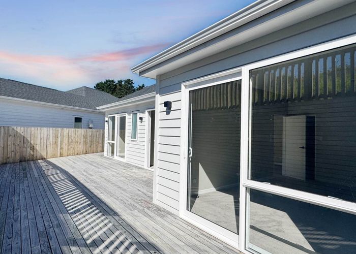  at 6 Silverhill Lane, Millwater, Rodney, Auckland