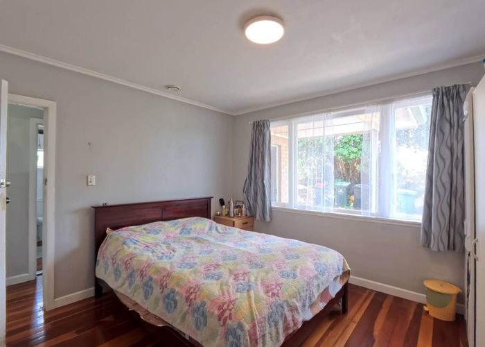  at 1/55 White Swan Road, Mount Roskill, Auckland City, Auckland