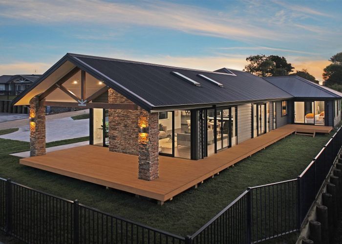  at 6 Kerr Crescent, Patumahoe, Pukekohe