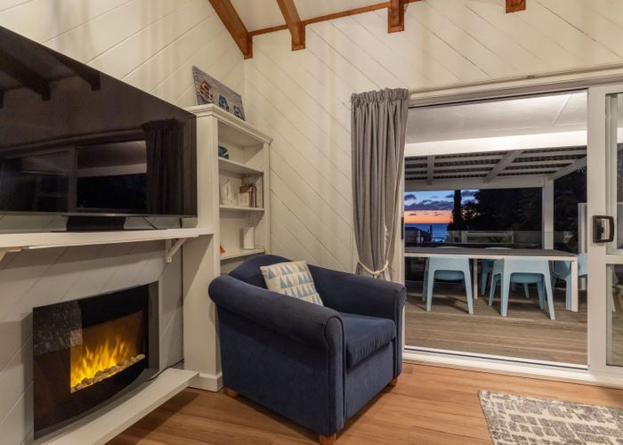  at 239 Rosetta Road, Raumati Beach, Kapiti Coast, Wellington