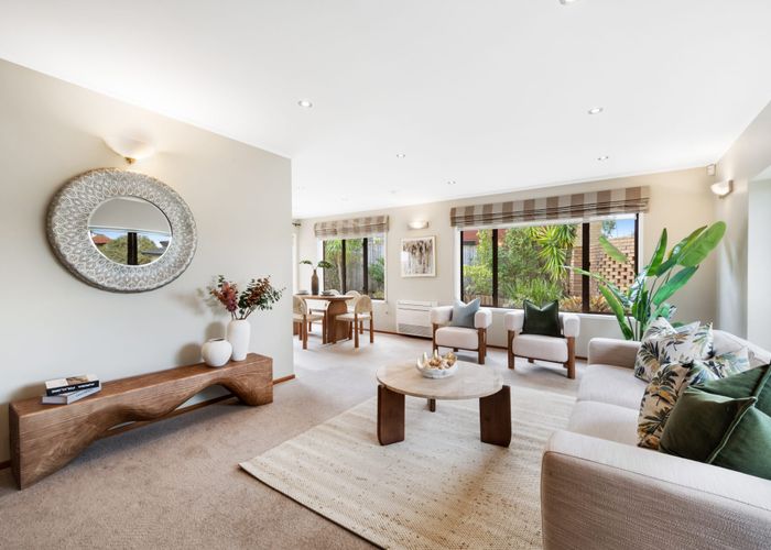  at 19 Cornelian Crescent, Half Moon Bay, Manukau City, Auckland