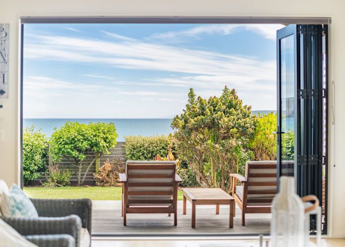  at 43 Moana Road, Plimmerton, Porirua
