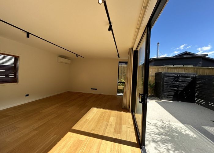 For rent 37 Casterway Crescent, Jacks Point, QueenstownLakes, Otago