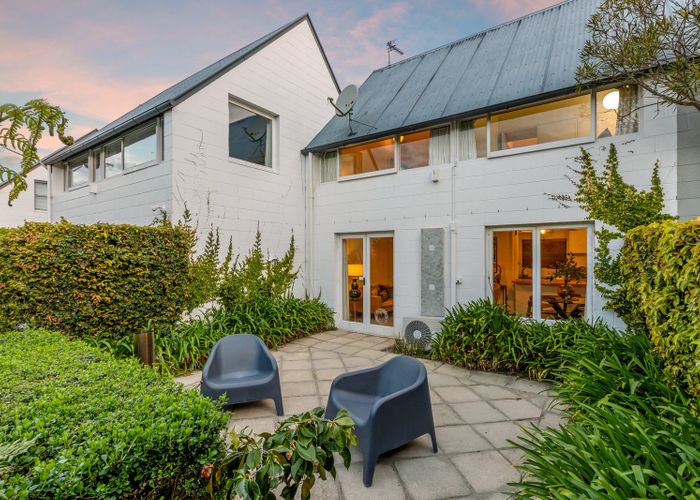  at 4/104 Rossall Street, Merivale, Christchurch City, Canterbury