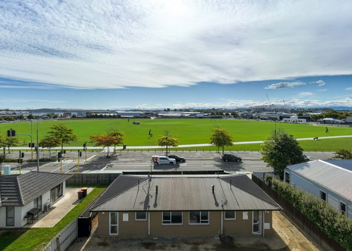  at 2/422 WILSONS ROAD, Waltham, Christchurch