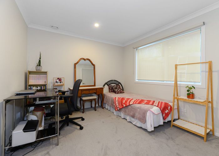  at 33B Lake Road, Northcote, North Shore City, Auckland