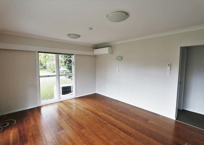  at 1/19  Thatcher Street, Mission Bay, Auckland City, Auckland