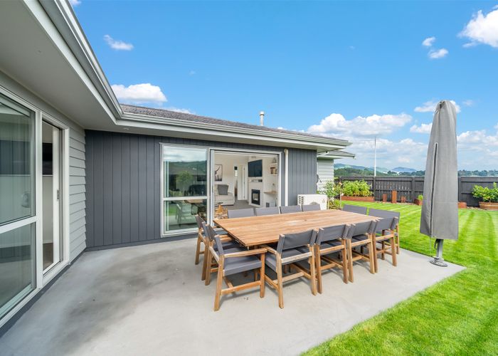  at 77 Sunstone Crescent, Timberlea, Upper Hutt