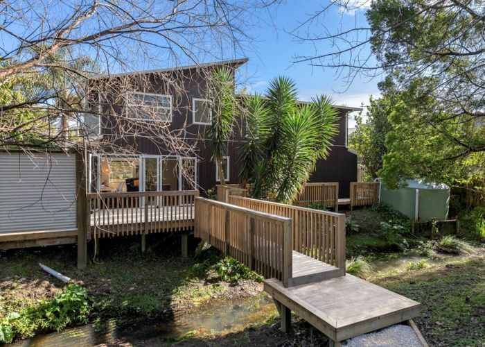  at 12 Blakewell Place, Beachlands, Manukau City, Auckland