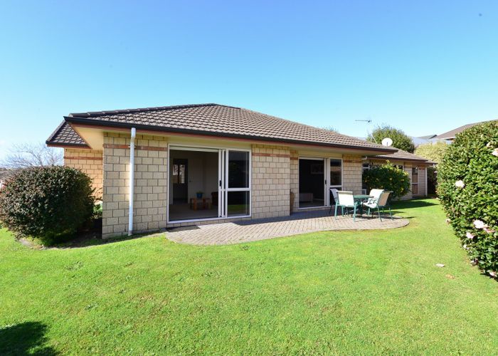  at 12 Everton Place, Grandview Heights, Hamilton