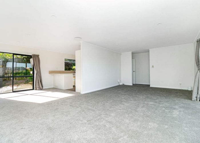  at 22 Tumanaka Place, Henderson, Waitakere City, Auckland