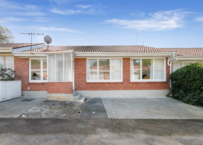  at 2/20 Inkerman Street, Onehunga, Auckland City, Auckland