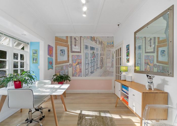  at 319 Huia Road, Titirangi, Waitakere City, Auckland