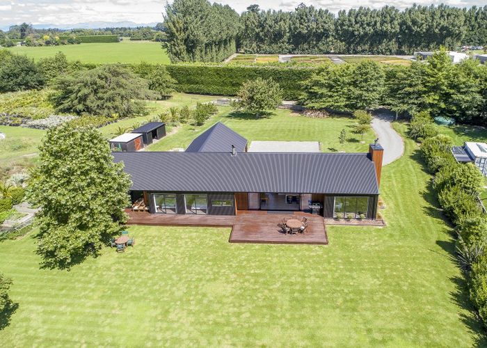  at 399 Gressons Road, Waikuku, Rangiora