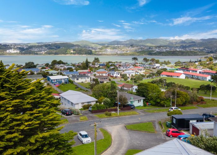  at 11 Arene Grove, Titahi Bay, Porirua, Wellington
