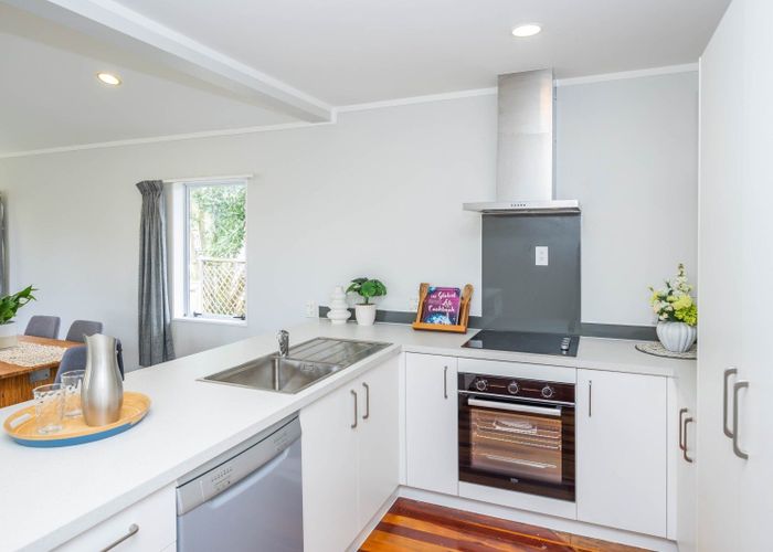  at 196 Dinsdale Road, Dinsdale, Hamilton